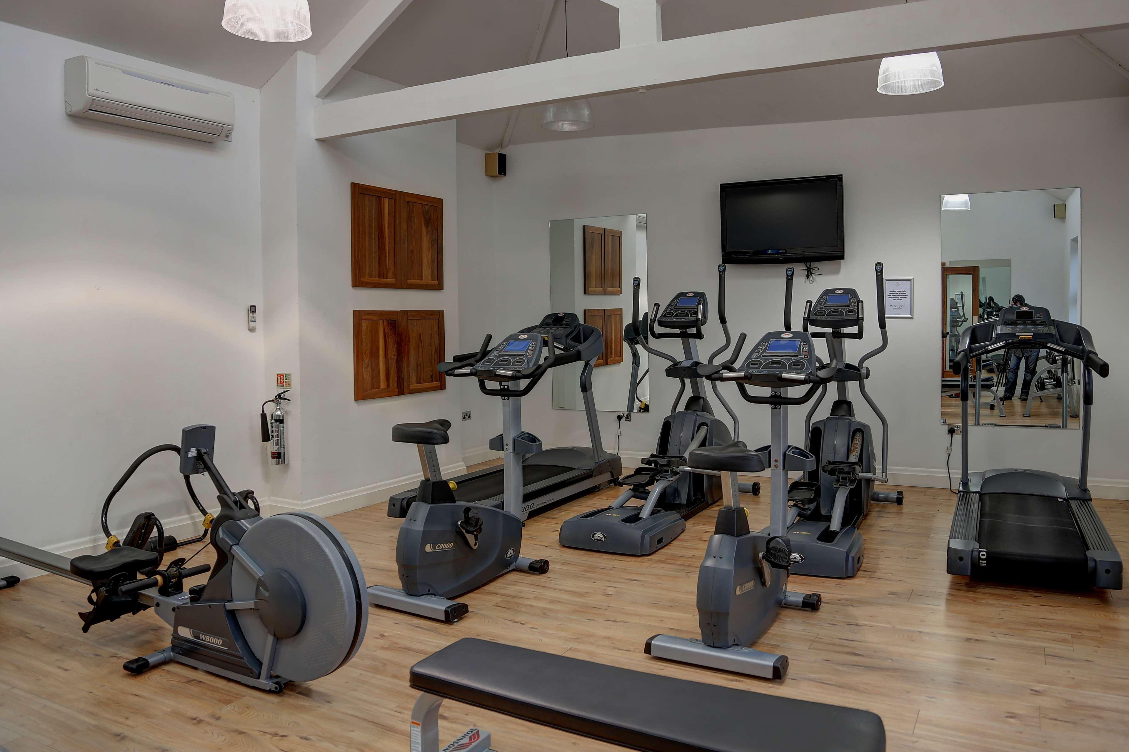 Best Western Plus Aston Hall Hotel ภายนอก รูปภาพ