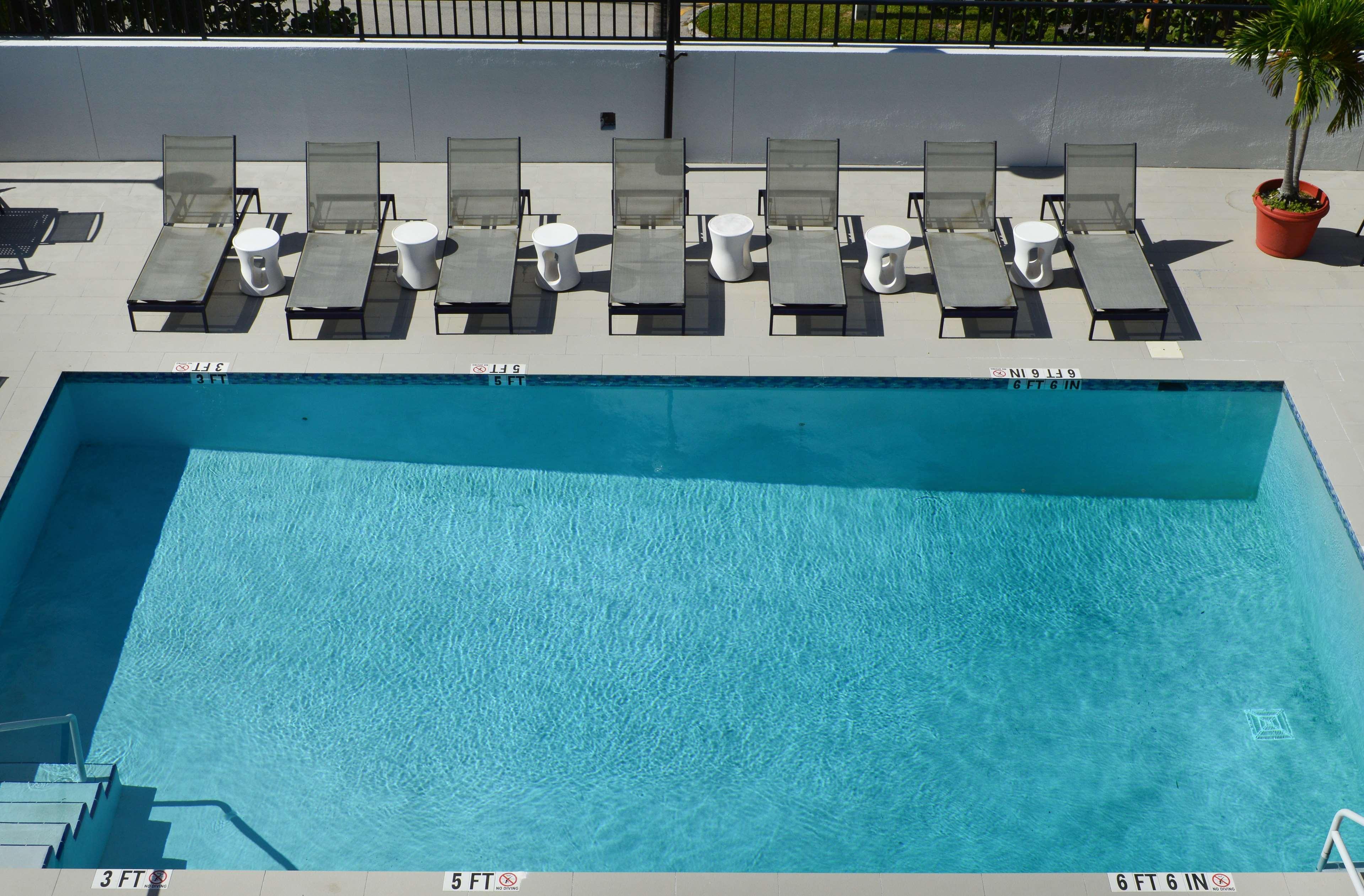 Best Western Plus Aston Hall Hotel ภายนอก รูปภาพ