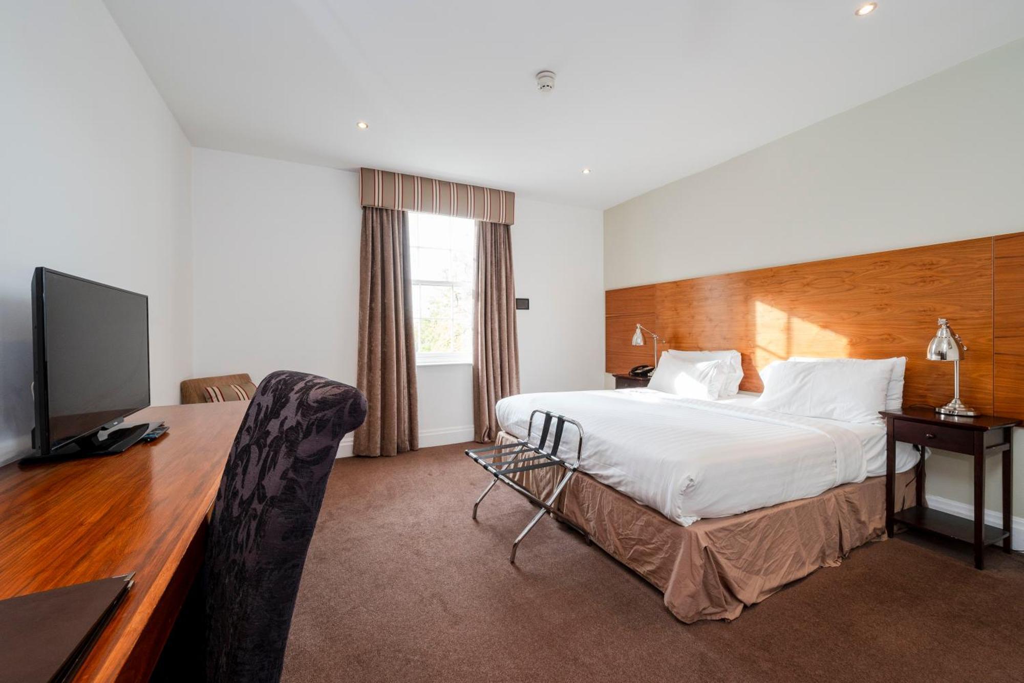 Best Western Plus Aston Hall Hotel ภายนอก รูปภาพ